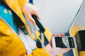 Latvija meklē Eiropas digitālās identitātes maka izstrādātāju: kas sagaida iedzīvotājus?