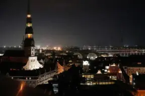 Latvijā naktī uz piektdienu gaidāmi jauni siltuma rekordi, temperatūrai sasniedzot +13 grādus