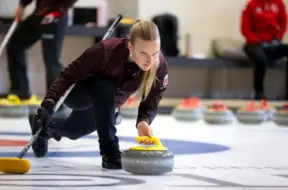 Latvijas kērlinga duets Gaidule/Buncis izcīna bronzu turnīrā Polijā
