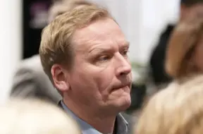 “Lēmumus pieņēmām kopā, bet tagad vaino tikai mani” – Siksnis pārsteigts par Klapkalnes pārmetumiem SEPLP kontekstā