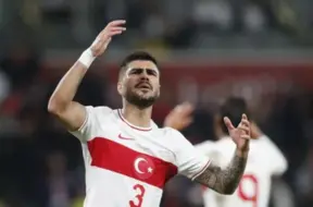 Lielākais likmju skandāls Turcijas futbolā: 1024 futbolistiem pagaidu diskvalifikācija, arī izlases spēlētājs