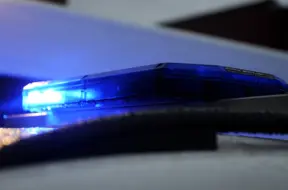 Lietuvā autoavārijā bojā Latvijas pilsonis, iespējams, saistīts ar migrantu pārvadāšanu