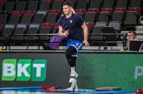 Lomaža "Neptūnas" pārliecinoši uzvar "Juventus", Alonso apspēlē Šteinbergu Lietuvas līgā