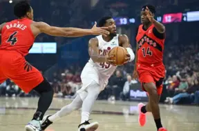 Mičela spožā piespēle atzīta par NBA dienas labāko epizodi