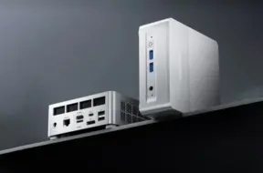 Minisforum X1 Lite: Kompakts mini dators ar OCuLink un Ryzen 7 par negaidītu cenu