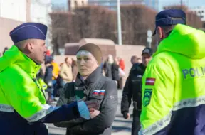 Prokremliskā aktīviste Jeļena Kreile pārsūdzējusi trīs gadu cietumsodu