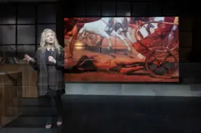 RECENZIJA ⟩ Lūsti, ja negribi liekties! Varžu un spēka spēles JRT iestudējumā "Docentes"