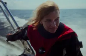 Režisora Kārļa Lesiņa filma "Pretstraume" ienirst Baltijas jūras un ģimenes attiecību dzelmē