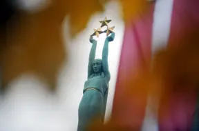 Rīga svin Latvijas dzimšanas dienu: plaša kultūras programma un patriotiski pasākumi