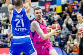 "Rīgas Zeļļi" turpina uzvaru sēriju, Ogrē izcīnot sesto panākumu pēc kārtas