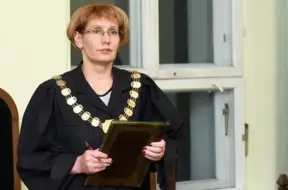 Rīgas rajona tiesnese Inese Siliņeviča atstādināta no amata aizdomās par dienesta stāvokļa ļaunprātīgu izmantošanu