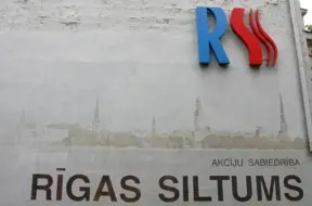 “Rīgas siltums” cīnās ar piecu miljonu eiro parādu – neapmaksāti 2,5% rēķinu