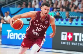 Rihards Lomažs guva 14 punktus, taču "Neptūnas" Eirokausā piekāpjas Jeruzalemes "Hapoel"