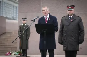 Rinkēvičs Lāčplēša dienā aicina nezaudēt gatavību sargāt valsti arī ikdienā