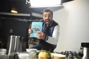 Roberto Meloni atklāti par grūto cīņu: bailes, ka vairs nestaigāšu, un cerība uz jaunu dzīvi