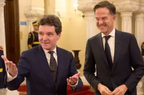 Rutte: "Nepārvērtēsim" ASV karaspēka izvešanu no Rumānijas, Vašingtona paliek uzticama Austrumu flangam