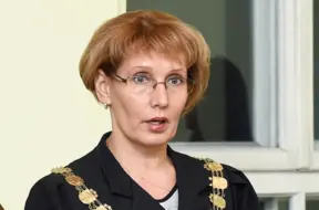 Saeima pieļauj kriminālvajāšanu pret Rīgas rajona tiesnesi Inesi Siliņeviču