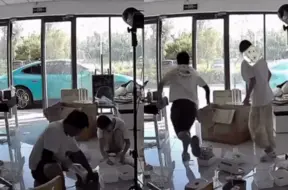 Sajūta par "atdzīvojušos" Xiaomi SU7: Vai viedie auto bēg no saimniekiem?