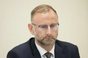 Satiksmes ministrs neatbalsta Ventspils brīvostas parādu dzēšanu