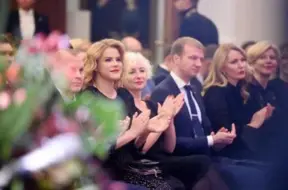 Siliņas valdības ministru reitingi uzlabojas, tomēr joprojām negatīvi