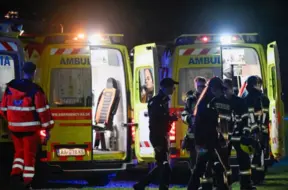 Slovākijā notikusi satraucoša vilcienu katastrofa; desmitiem ievainoto, izmeklēšana liecina par cilvēcisku kļūdu