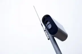 Sodīts par automašīnas nodošanu metāllūžņos: Seniors saņem sodu par braukšanu bez OCTA