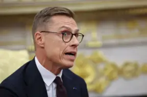 Somijas prezidents negaidīti ierosina Trampa un Putina tikšanos G20 samitā Johannesburgā