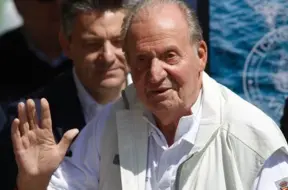 Spānijas bijušais karalis Huans Karloss I pirmoreiz atklāj detaļas par brāļa nejaušo nāvi