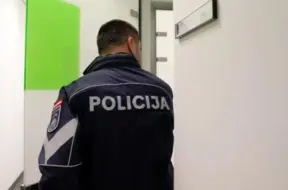 Starptautiska operācija atklāj bijušo leģionāru algotņu grupu, kas plānoja nolaupīt miljonus vērta narkobarona