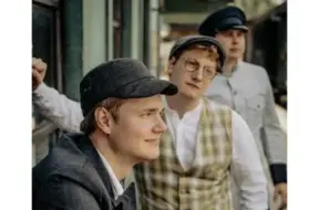 «Sub Scriptum» videoklips ievelk pagājušā gadsimta gangsteru pasaulē