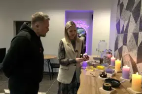 Suntažos atdzīvojusies vēsturiskā pasta ēka: unikāls labestības projekts "Vēstuli sev nākotnē"