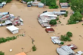 Supertaifūns “Fung-wong” sagrauj Filipīnas: gandrīz miljons evakuēti, ziņo par postošu postu un plūdiem
