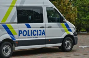 Svētdien ceļu satiksmes negadījumos cietuši deviņi cilvēki, tai skaitā divi gājēji