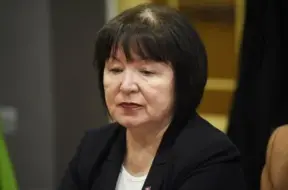 Tiesa: Rīgas deputātei Liānai Langai jāatvainojas un jāizmaksā kompensācija par goda un cieņas aizskaršanu