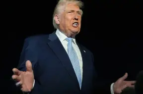 Tramps: Esmu "ok" ar plāniem sankcionēt Krievijas tirdzniecības partnerus