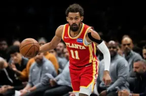 Trejs Jangs "Hawks" sastāvā laukumā neatgriezīsies vismaz mēnesi savainojuma dēļ