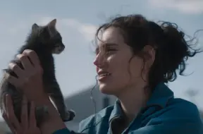 Trūkstošās empātijas meklējumos: Eva Viktoras «Piedod, mazā!» - dziļš ieskats traumas sekās