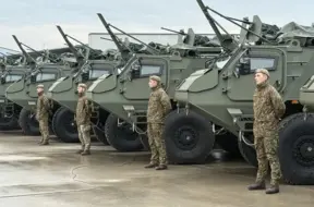 Ukrainas aizsardzības ministrs atzinīgi vērtē Latvijā ražotos «Patria» bruņutransportierus kaujas apstākļos