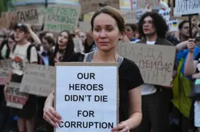 Ukrainas kodolenerģētikas gigantā atklāta plaša korupcijas shēma; veiktas desmitiem kratīšanu