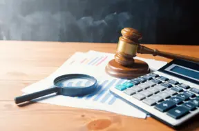 VID pieprasīs "Amber Latvijas balzams" 17,1 miljonu eiro nokavēto nodokļu parādu