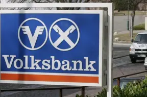 Vācijas bankas slēdz AfD kontus, radot partijas neapmierinātību un apsūdzības politiskā diskriminācijā