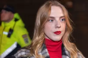 Vai "MARTA" centra vadītāja Beata Jonite strādā tikai par entuziasmu? Sabiedrība prasa atbildes par algas apmēriem