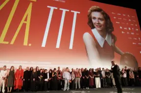 Vaira Vīķe-Freiberga: Filma par TTT ir brīnišķīga dāvana Latvijai