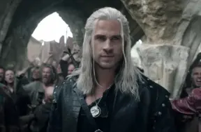 «Vedmaķis»: kāpēc seriāla šoраннерка atsakās no grāmatu varoņiem un rada jaunus?