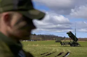 Zelenskis vēlas iegādāties 25 Patriot sistēmas no ASV, aicina Eiropu uz palīdzību