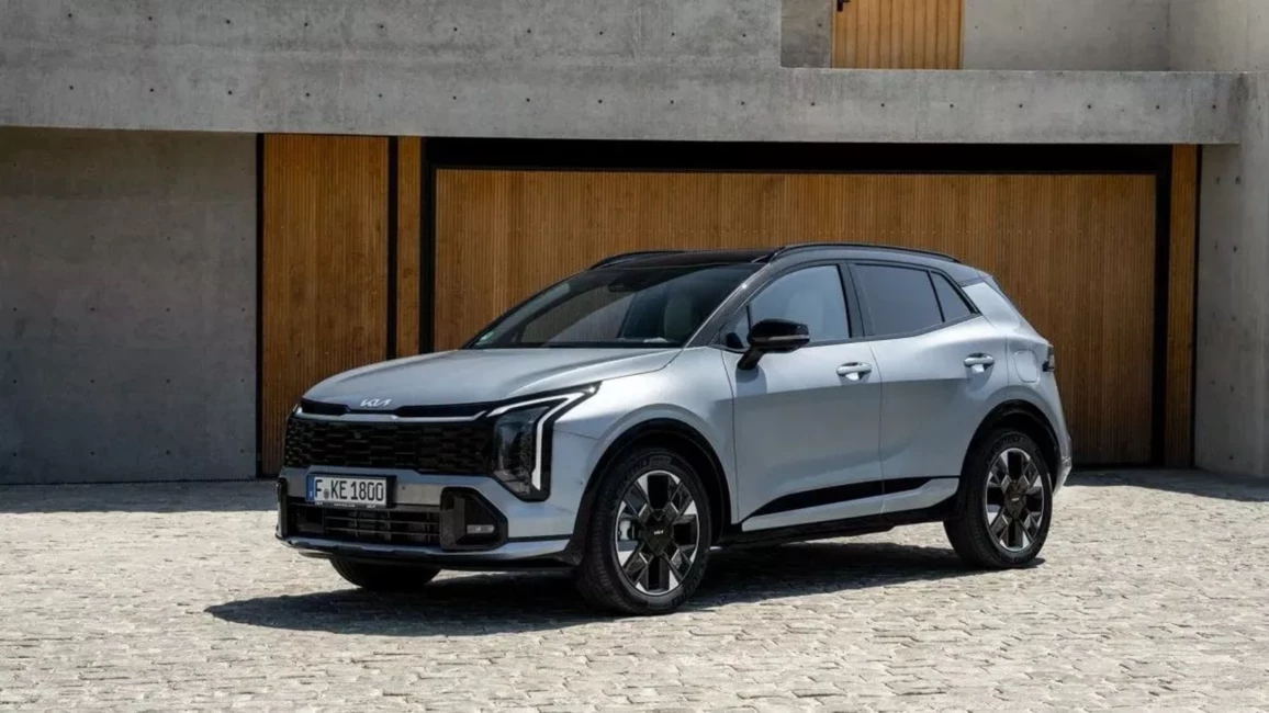 Atklāts jaunais Kia Sportage 2025 Eiropai: Stils, Komforts, Tehnoloģijas un Plašs Hibrīdu Klāsts
