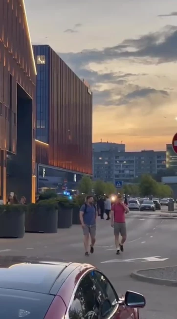 Ātra reakcija novērš nelaimi: Ugunsgrēks "Akropole Rīga" tualetē lokalizēts