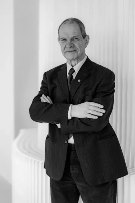 Atvadīsimies no Jāņa Lejiņa: Vēsturnieka un romānista radošais mantojums