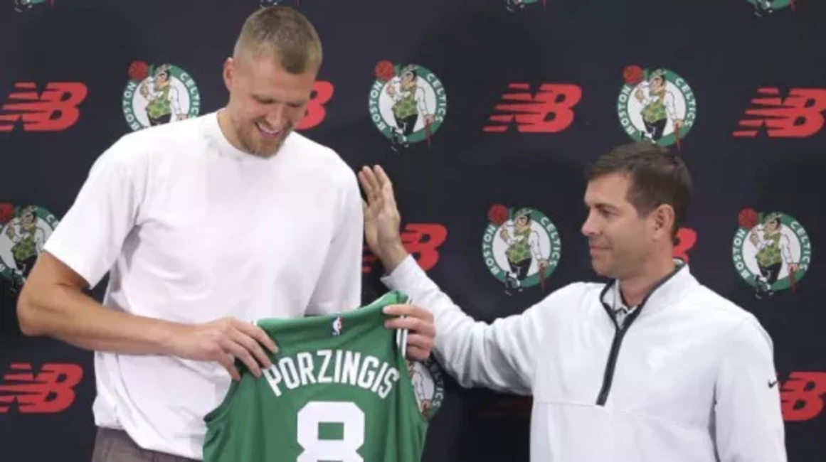 Breda Stīvensa Atklāsme: "Celtics" Maina Kursu, Saskaroties ar NBA Algu Budžeta Sodu Nežēlīgo Realitāti