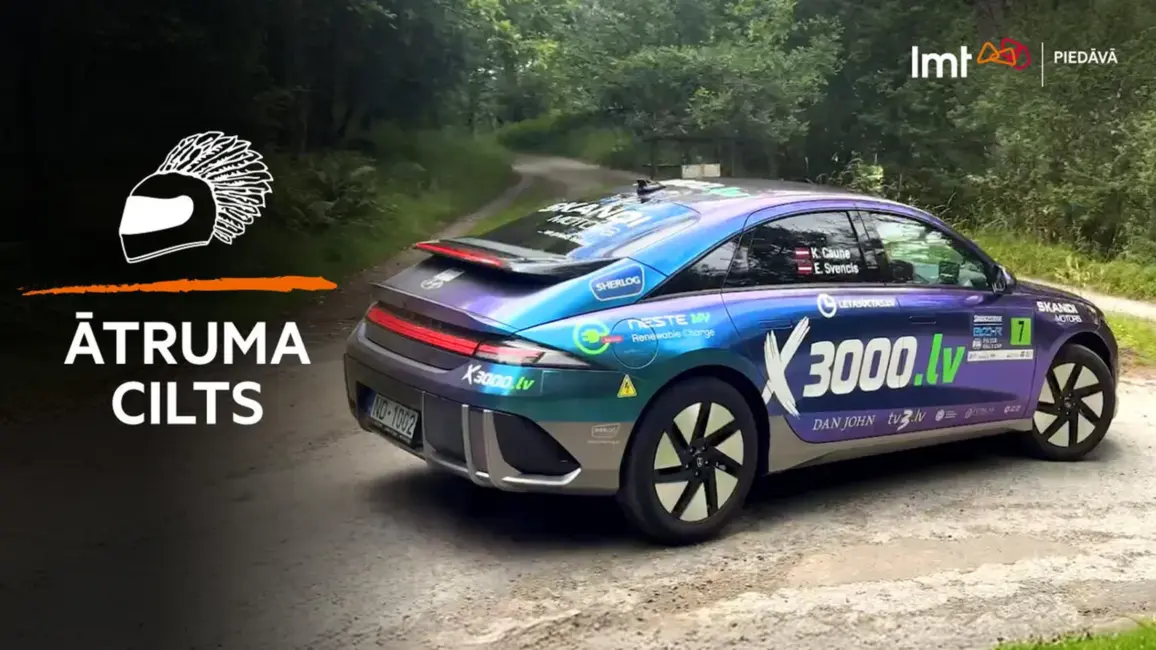 Elektroauto spēks: Latvijas ekipāža cīnās par punktiem pasaules čempionātā rallijā